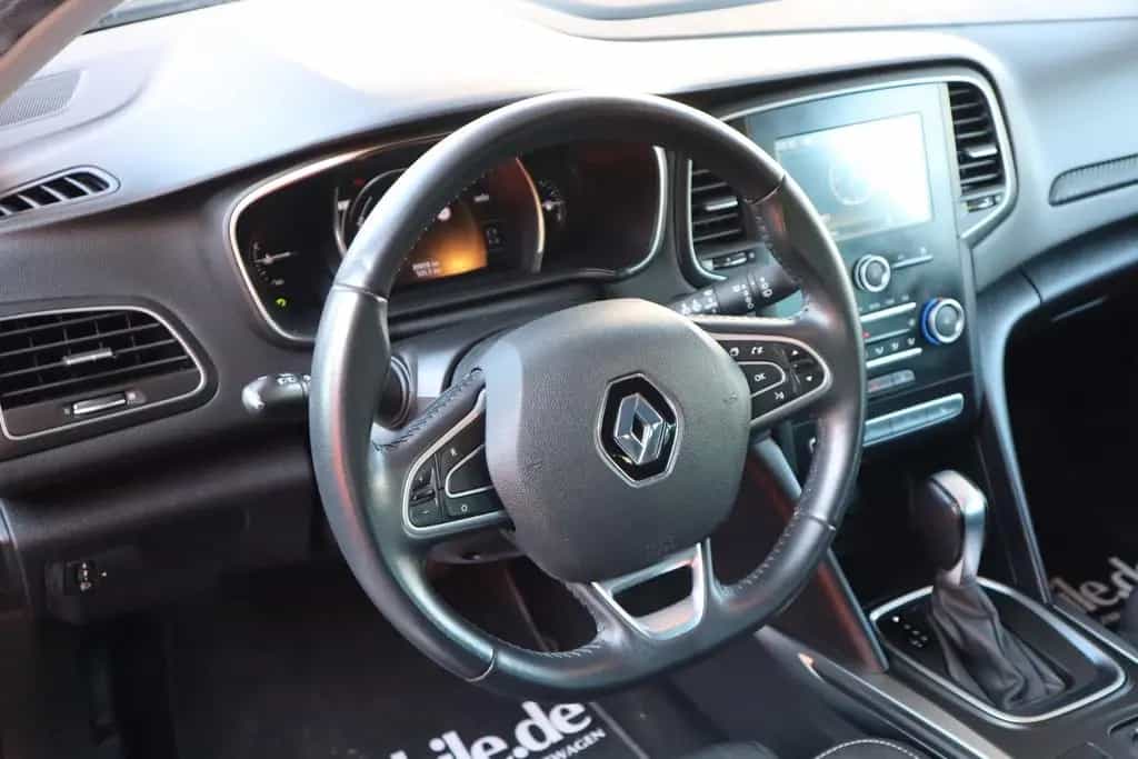 Renault Megane 1.3 GRANDTOUR* LIMITED* AHK* SITZHEIZUNG* 12/2018-photo-22