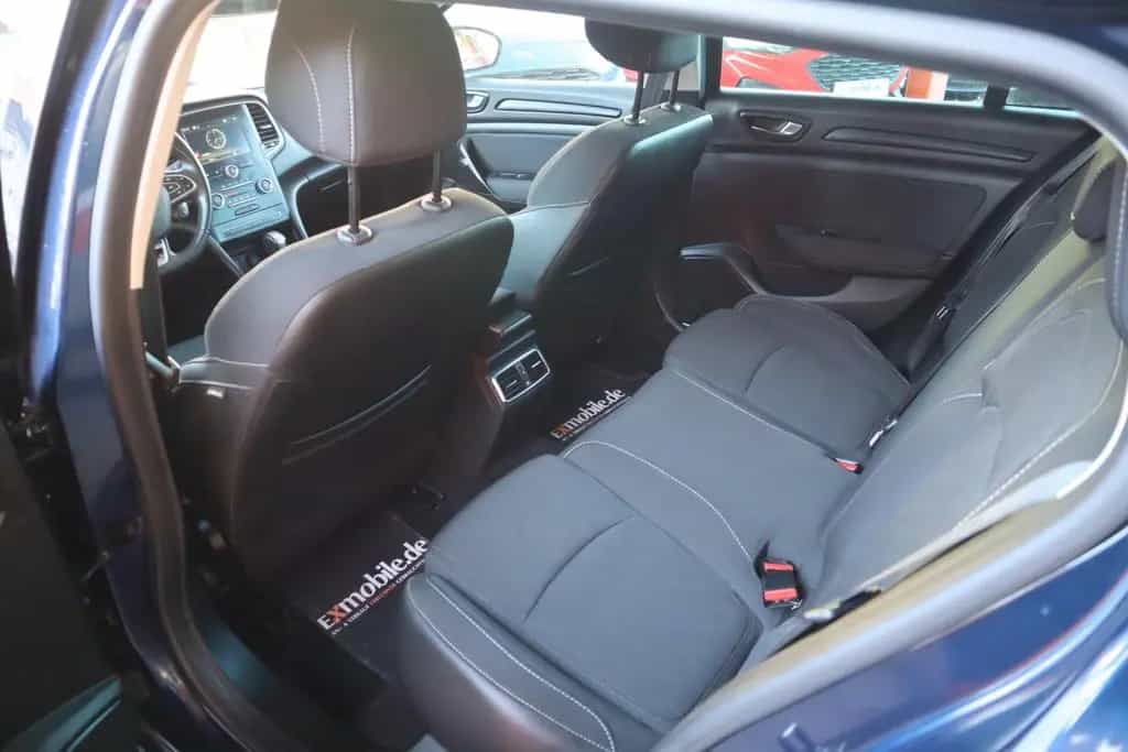 Renault Megane 1.3 GRANDTOUR* LIMITED* AHK* SITZHEIZUNG* 12/2018-photo-25