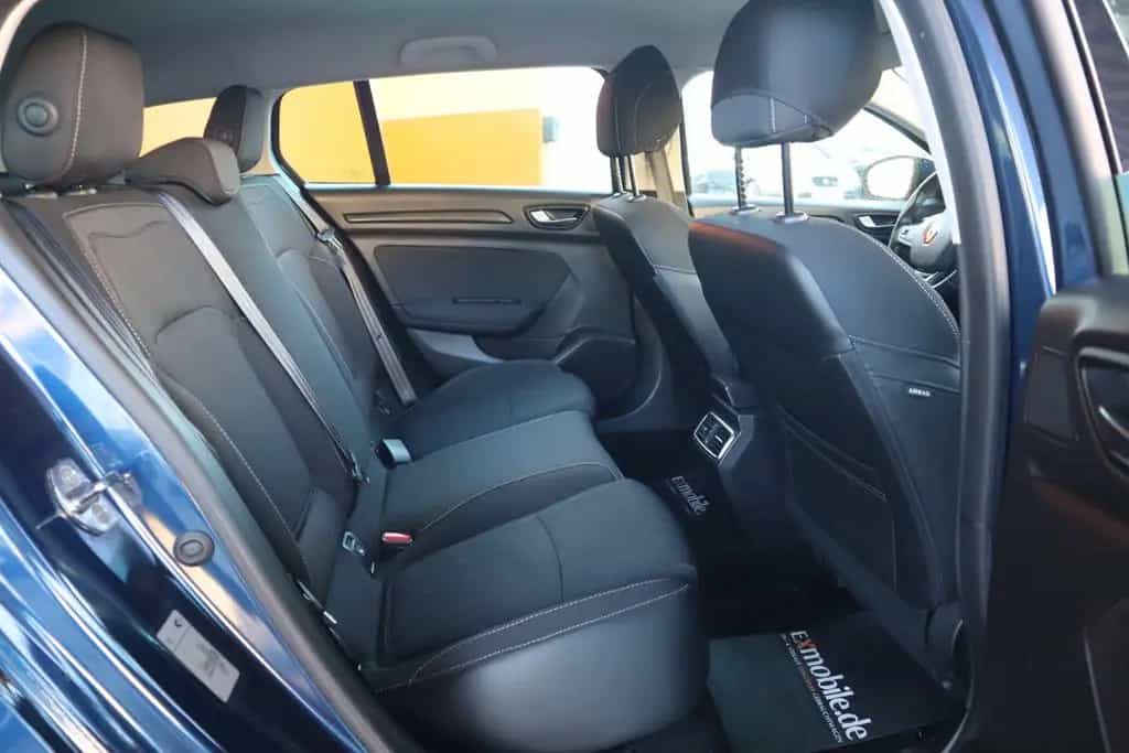 Renault Megane 1.3 GRANDTOUR* LIMITED* AHK* SITZHEIZUNG* 12/2018-photo-29