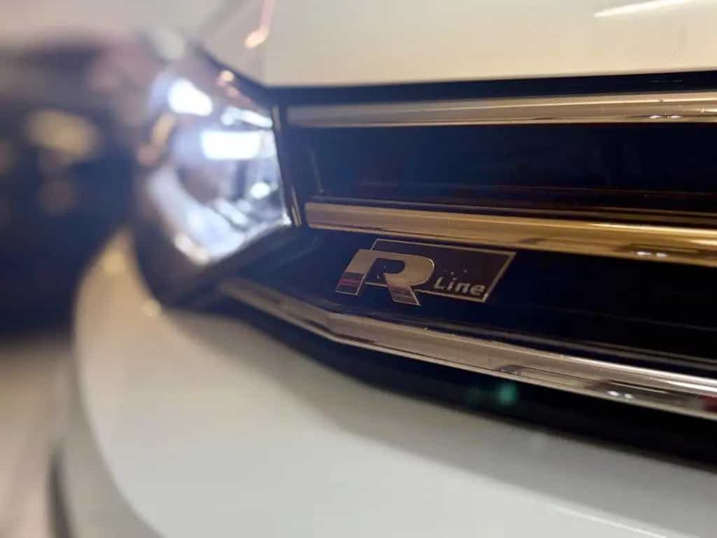 Volkswagen Touran Highline | 7Sitze | AHK | LED | Alcantara 06/2018-photo-17