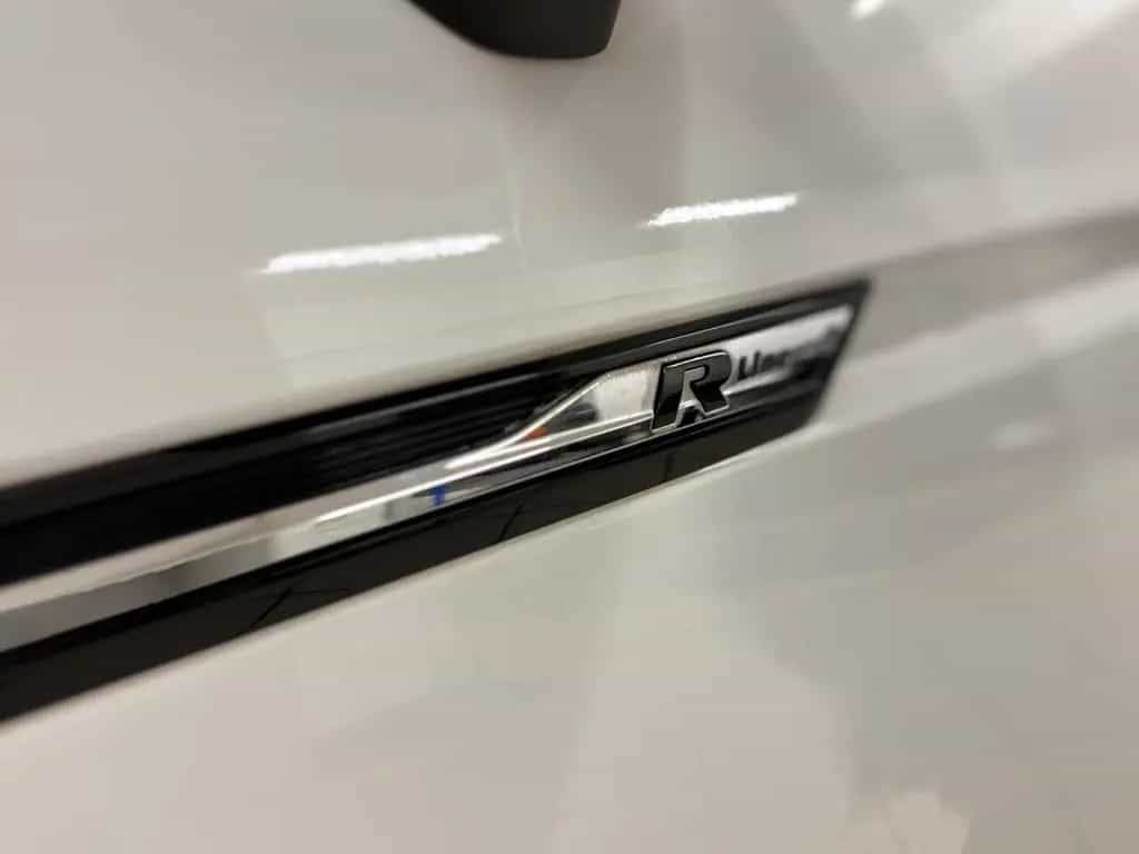 Volkswagen Touran Highline | 7Sitze | AHK | LED | Alcantara 06/2018-photo-3