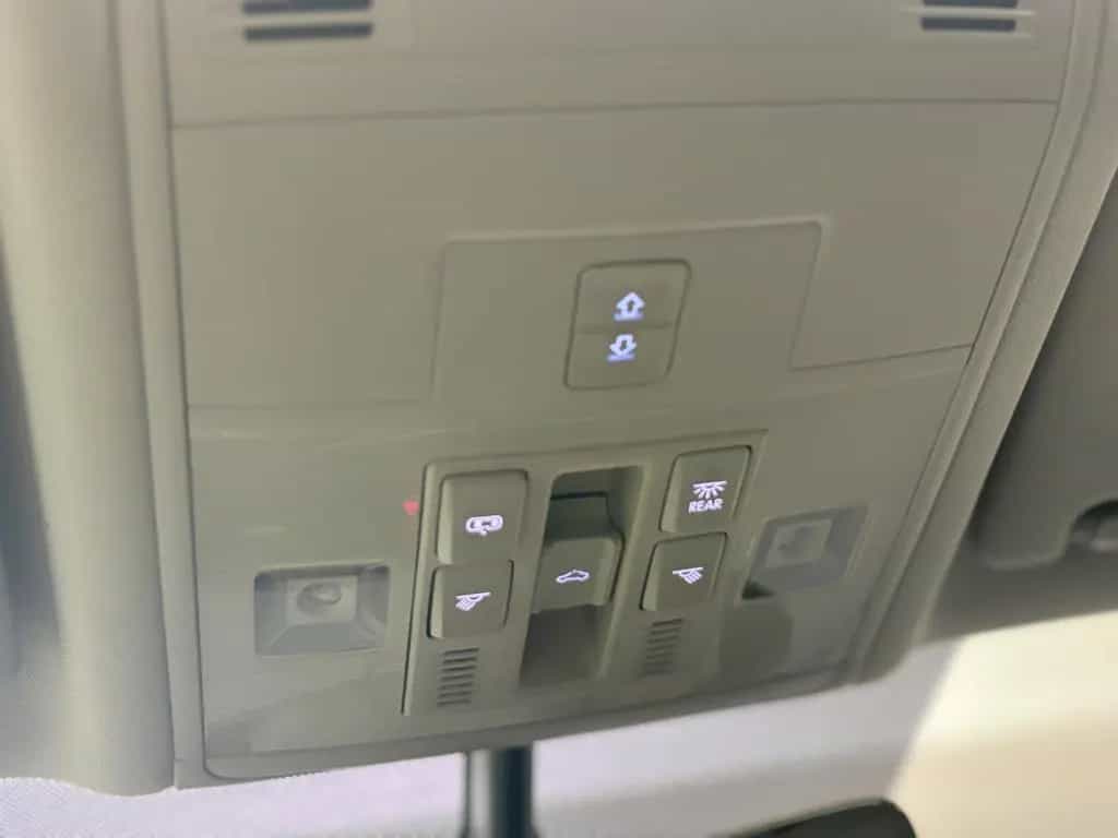 Volkswagen Touran Highline | 7Sitze | AHK | LED | Alcantara 06/2018-photo-34