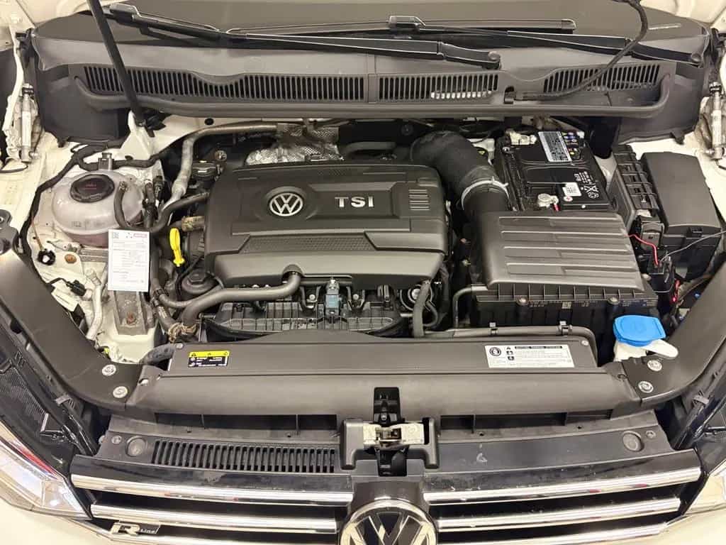Volkswagen Touran Highline | 7Sitze | AHK | LED | Alcantara 06/2018-photo-48