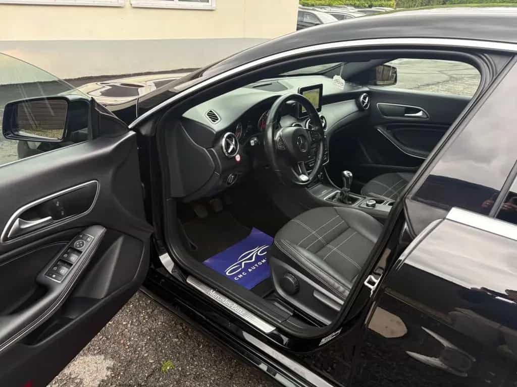 Mercedes-Benz CLA Shooting Brake CLA 180 Shooting Brake 07/2015-photo-8