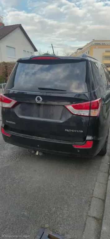 Ssangyong Rodius 2.2 Diesel e-XDi 220 Sapphire 4WD Aut... 03/2016-photo-1