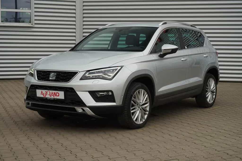 Seat Ateca 1.4 TSI Xcellence DSG LED PDC Sitzheizung 06/2017-photo-1