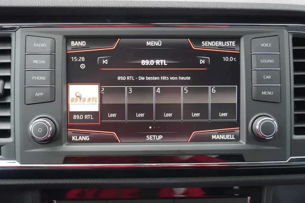 Seat Ateca 1.4 TSI Xcellence DSG LED PDC Sitzheizung 06/2017-photo-19