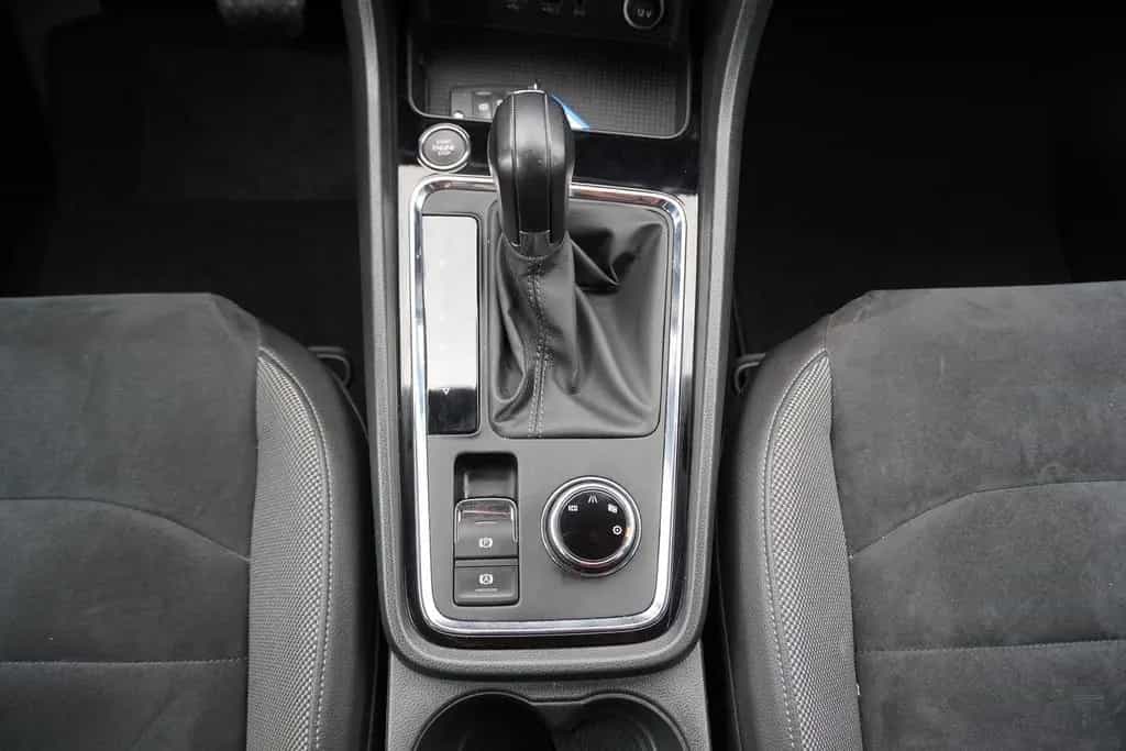 Seat Ateca 1.4 TSI Xcellence DSG LED PDC Sitzheizung 06/2017-photo-22