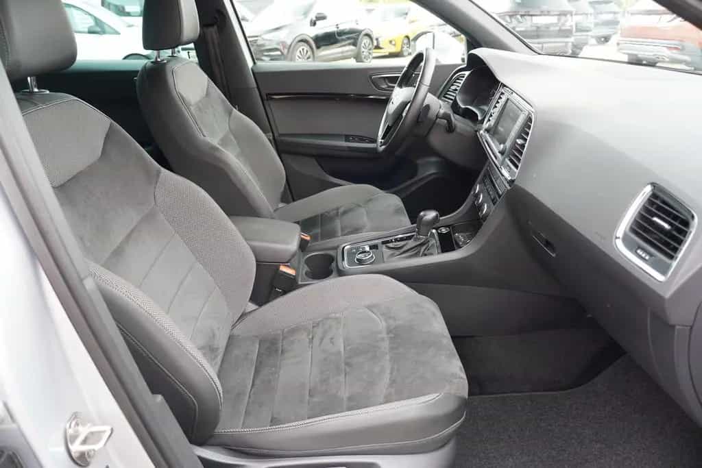 Seat Ateca 1.4 TSI Xcellence DSG LED PDC Sitzheizung 06/2017-photo-29