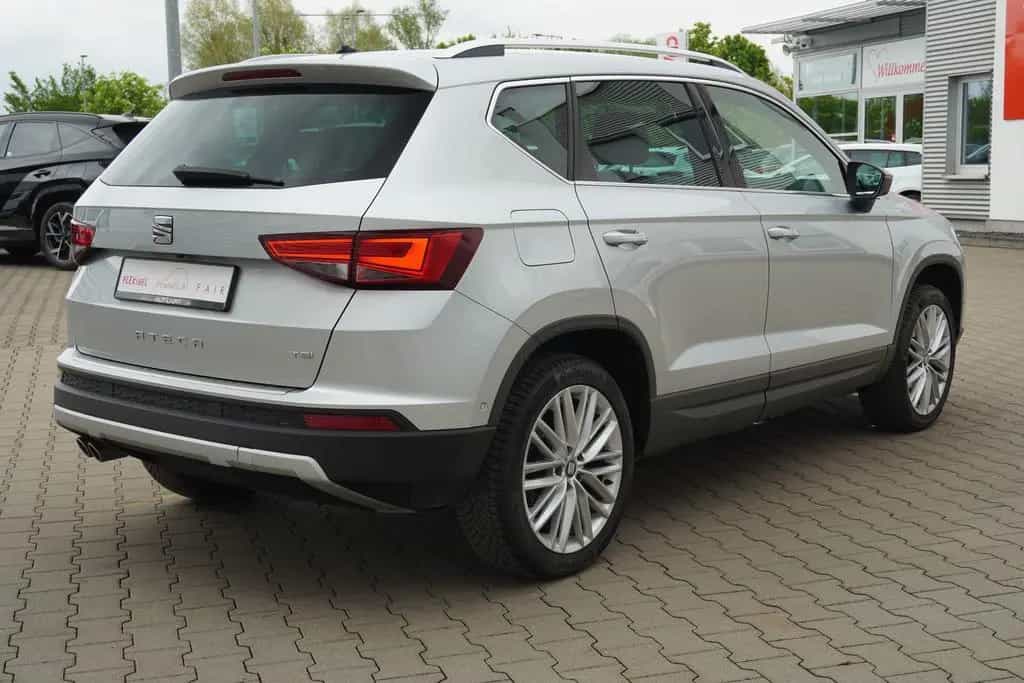 Seat Ateca 1.4 TSI Xcellence DSG LED PDC Sitzheizung 06/2017-photo-5