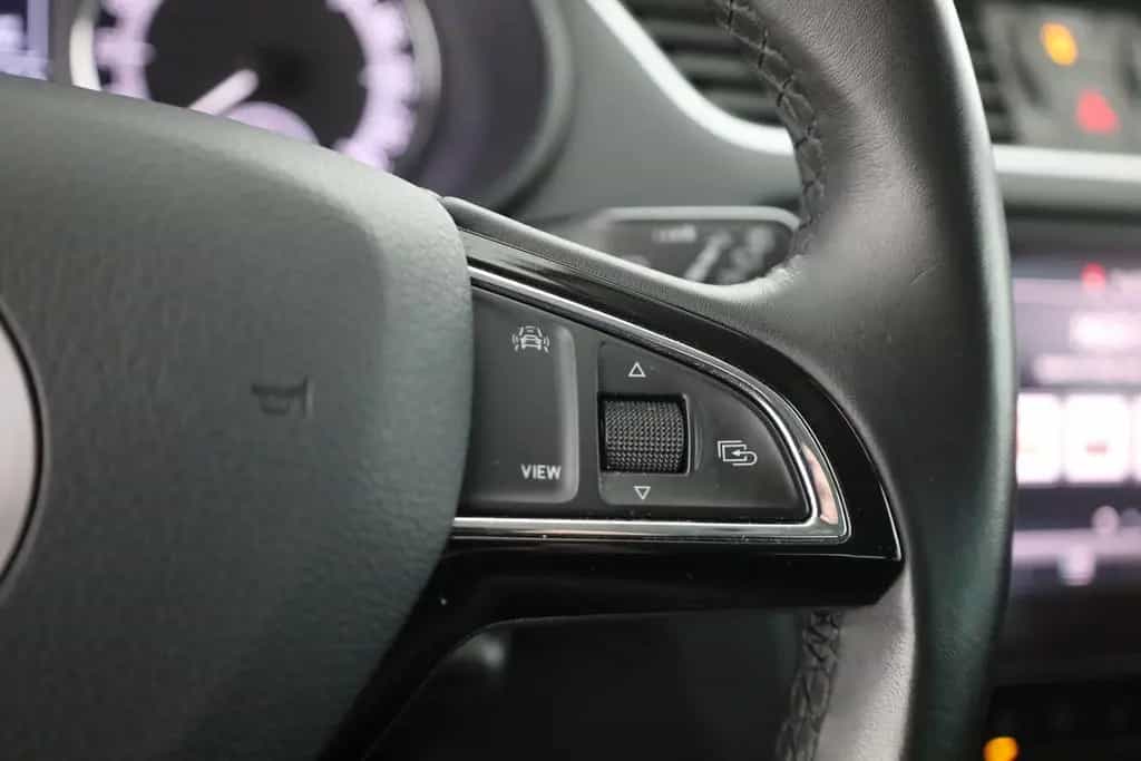 Skoda Octavia Combi 1.5 TSI Soleil LED Navi SmartLink 02/2020-photo-16