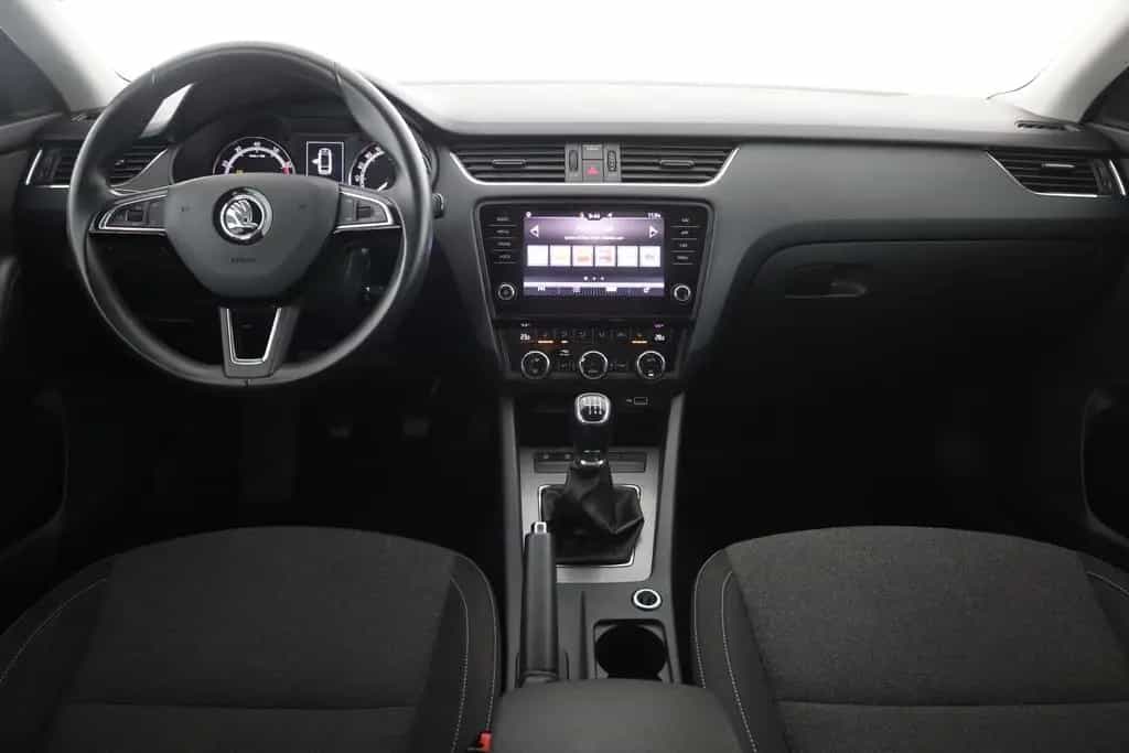 Skoda Octavia Combi 1.5 TSI Soleil LED Navi SmartLink 02/2020-photo-8