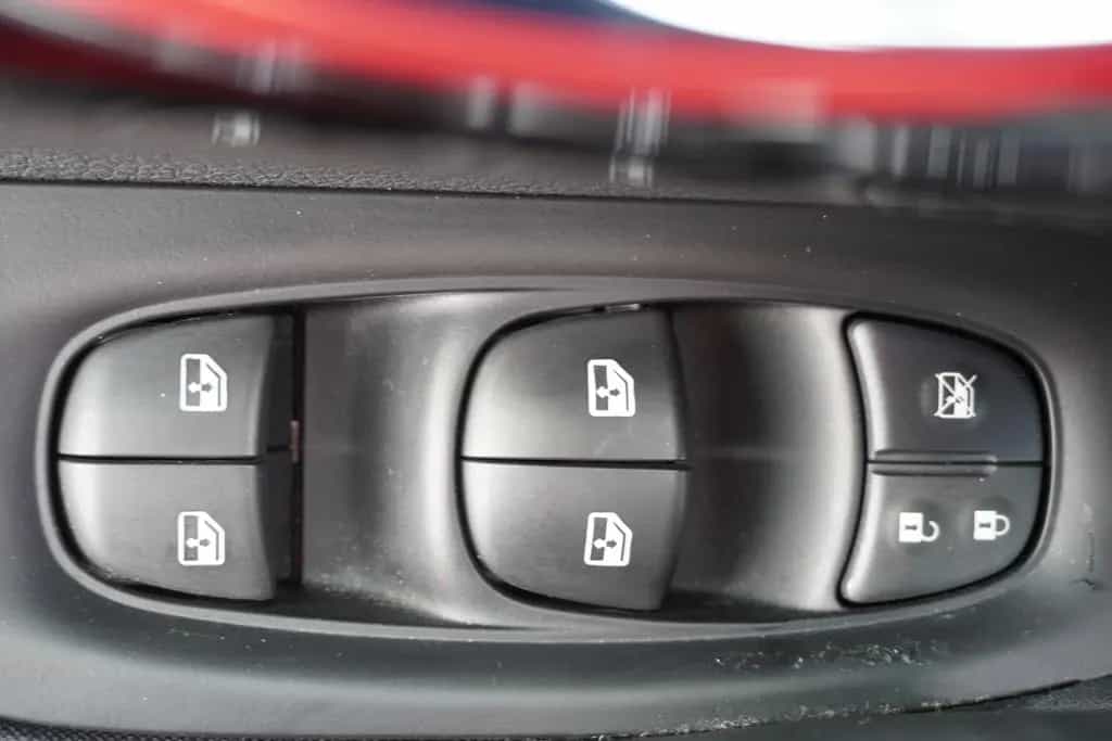 Nissan Qashqai 1.3 DIG-T DCT N-Connecta Navi Pano 360° 04/2021-photo-13