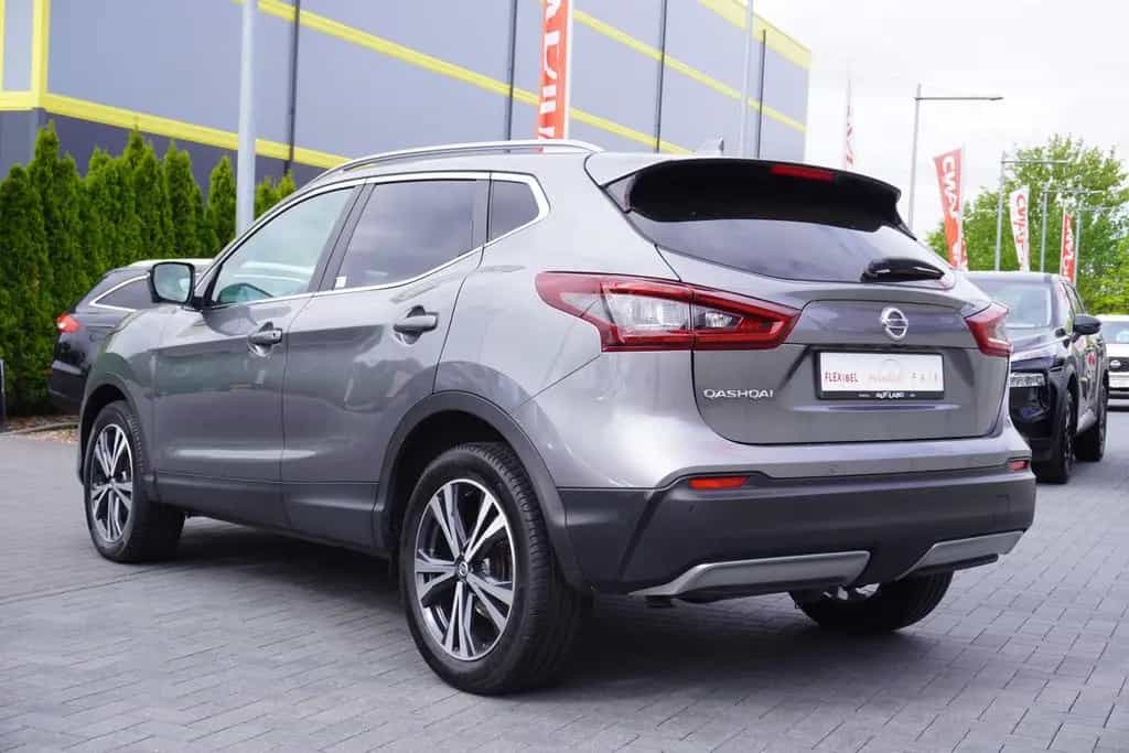 Nissan Qashqai 1.3 DIG-T DCT N-Connecta Navi Pano 360° 04/2021-photo-2