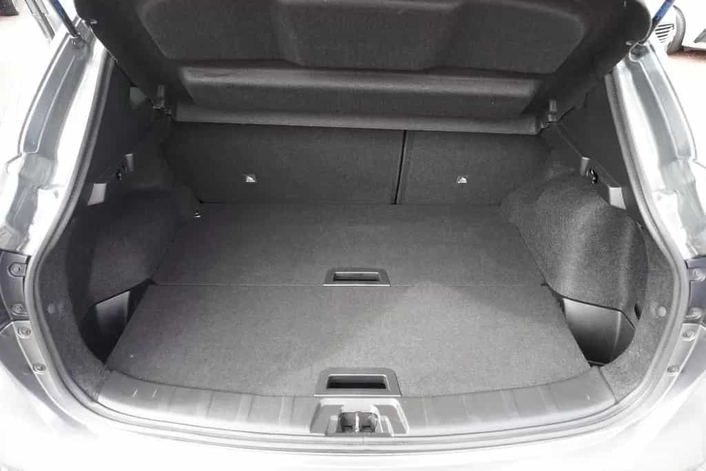 Nissan Qashqai 1.3 DIG-T DCT N-Connecta Navi Pano 360° 04/2021-photo-28