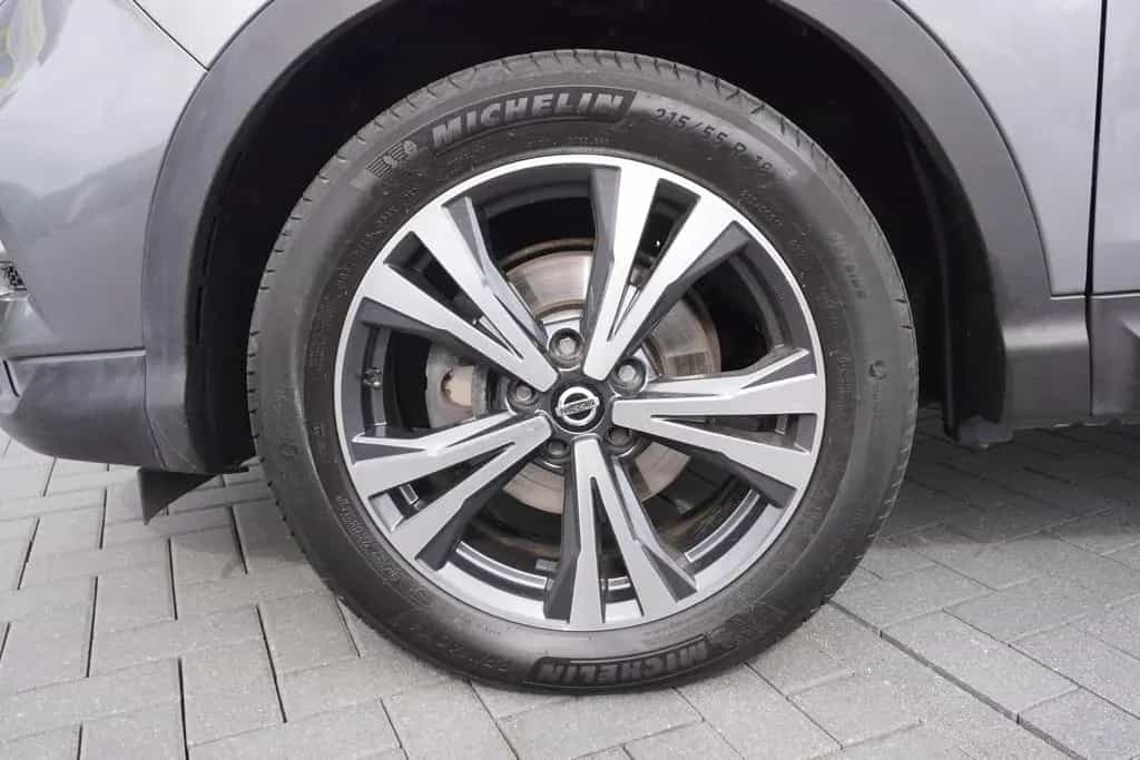Nissan Qashqai 1.3 DIG-T DCT N-Connecta Navi Pano 360° 04/2021-photo-29