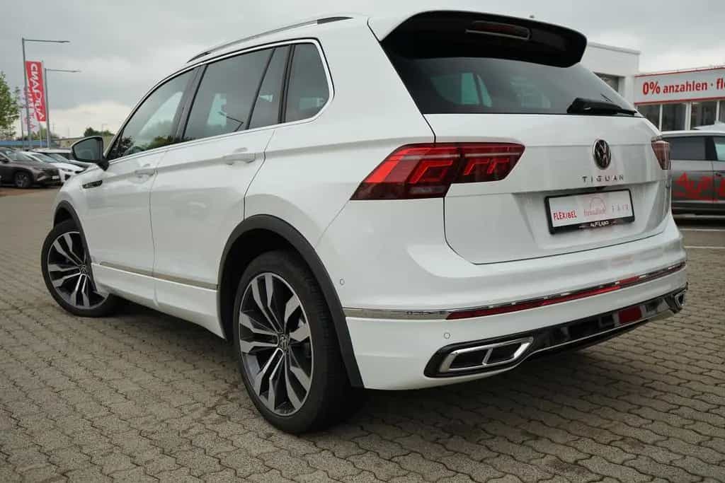 Volkswagen Tiguan 2.0 R-Line 4Motion LED ACC Totwinkel DAB 06/2021-photo-13