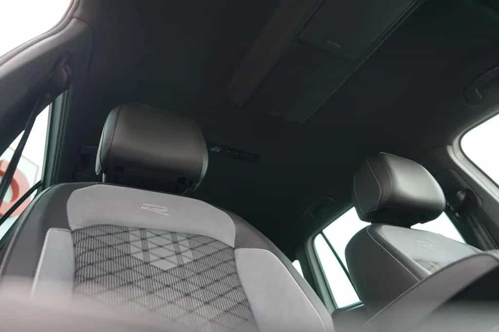 Volkswagen Tiguan 2.0 R-Line 4Motion LED ACC Totwinkel DAB 06/2021-photo-7