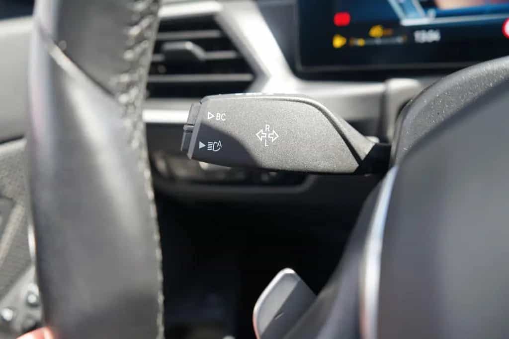 BMW 318 i LED Navi Totwinkel Head-Up Android Apple 05/2024-photo-23