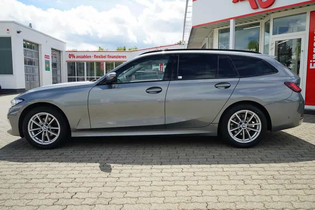 BMW 318 i LED Navi Totwinkel Head-Up Android Apple 05/2024-photo-3