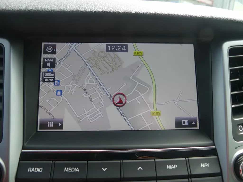 Hyundai TUCSON 1.6 Kamera Allwetter Tempomat Navi Sitzhe 03/2016-photo-14