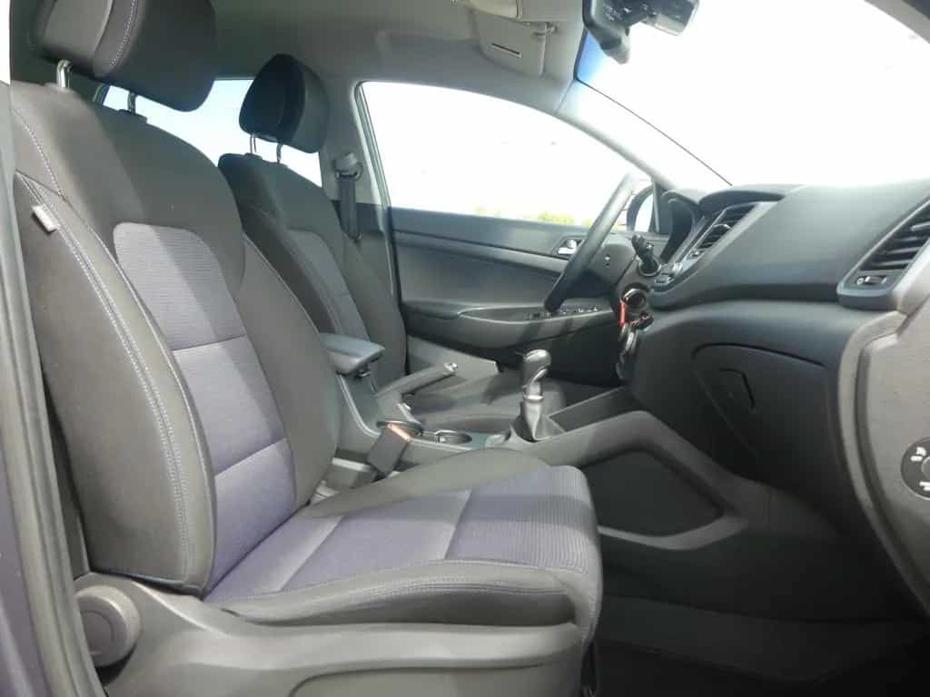 Hyundai TUCSON 1.6 Kamera Allwetter Tempomat Navi Sitzhe 03/2016-photo-28