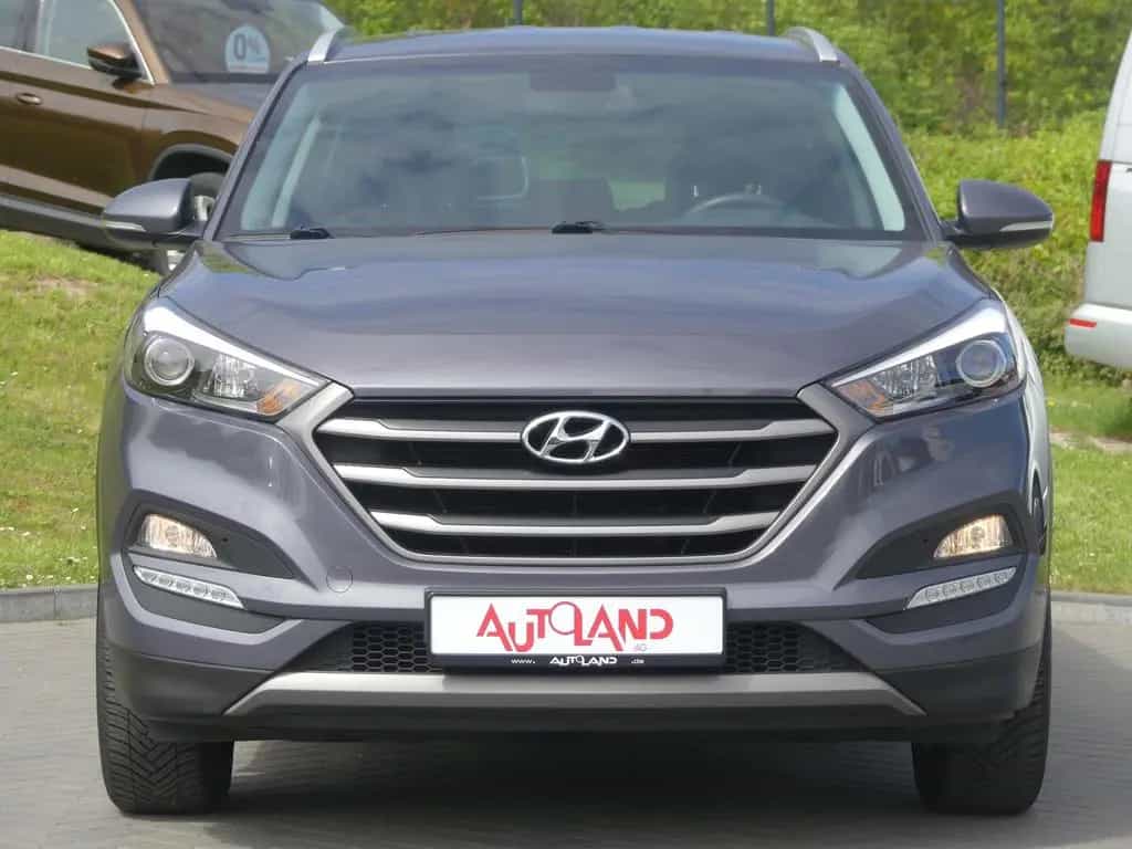Hyundai TUCSON 1.6 Kamera Allwetter Tempomat Navi Sitzhe 03/2016-photo-6