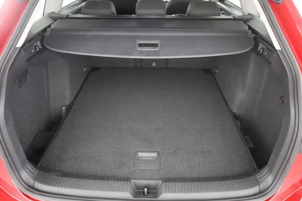 Volkswagen Golf VIII Variant 1.0 eTSI Life Standheizung ACC 01/2022-photo-22