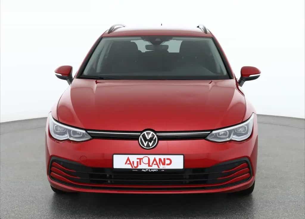 Volkswagen Golf VIII Variant 1.0 eTSI Life Standheizung ACC 01/2022-photo-5