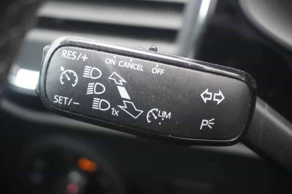Seat Ateca 1.5 Xcellence Sitzheizung LED Navi Kamera 03/2019-photo-19