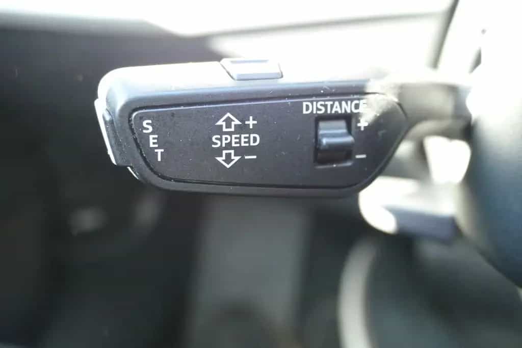 Audi A4 Avant 35 2.0 TFSI advanced DSG LED Navi ACC 12/2019-photo-14