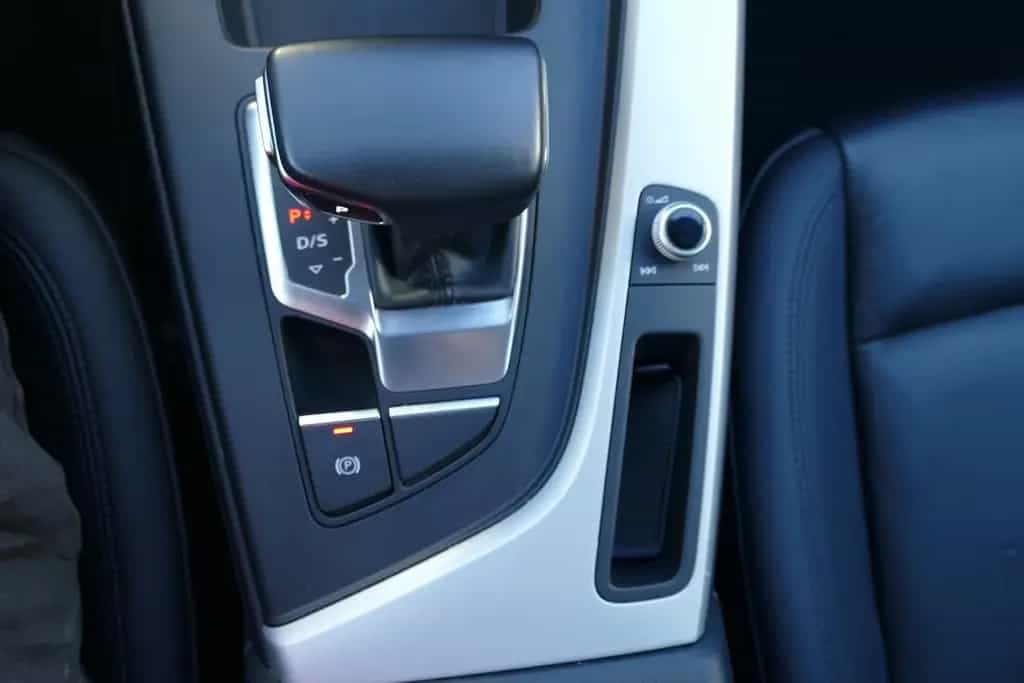 Audi A4 Avant 35 2.0 TFSI advanced DSG LED Navi ACC 12/2019-photo-21