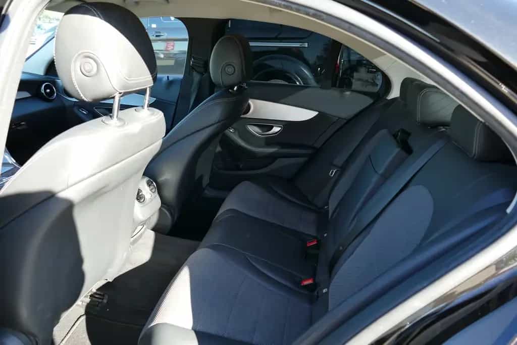 Mercedes-Benz C 180 C180 CGI Avantgarde LED Navi AHK Kamera 12/2016-photo-29