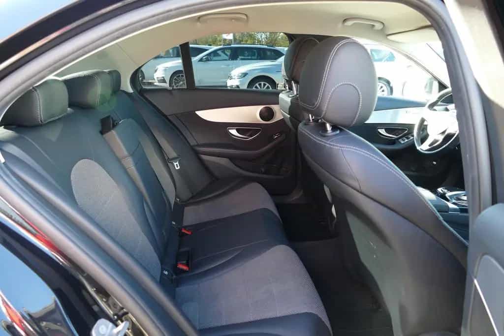 Mercedes-Benz C 180 C180 CGI Avantgarde LED Navi AHK Kamera 12/2016-photo-30