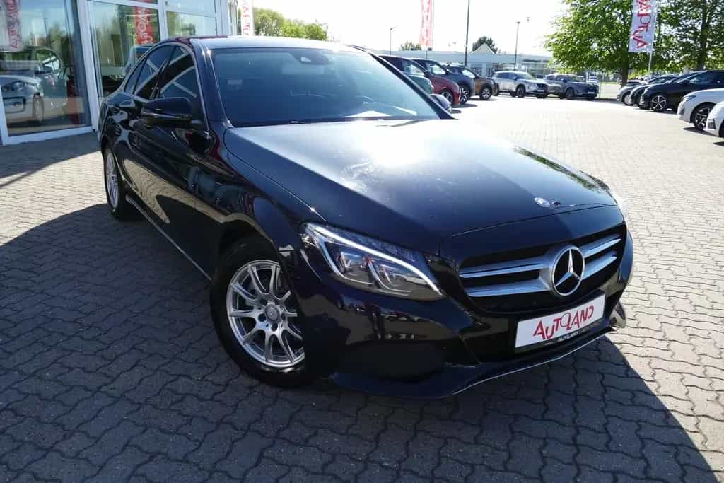 Mercedes-Benz C 180 C180 CGI Avantgarde LED Navi AHK Kamera 12/2016-photo-5