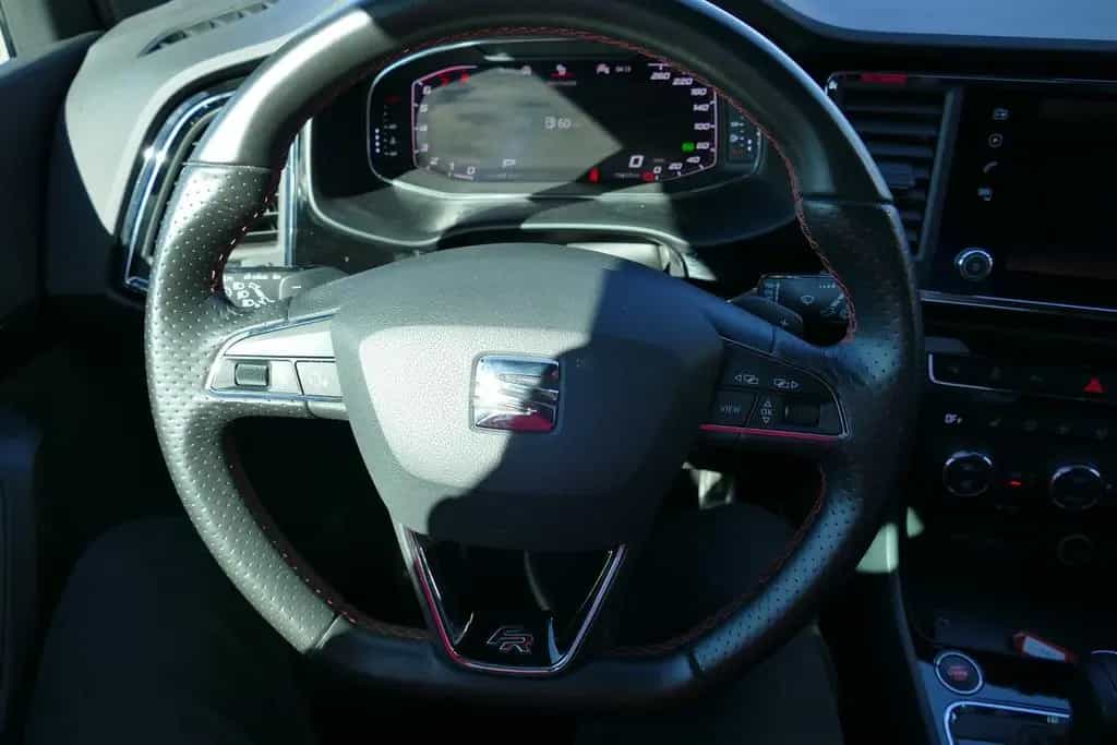 Seat Ateca 2.0 TSI FR 4Drive LED Sitzheizung Kamera 12/2019-photo-10