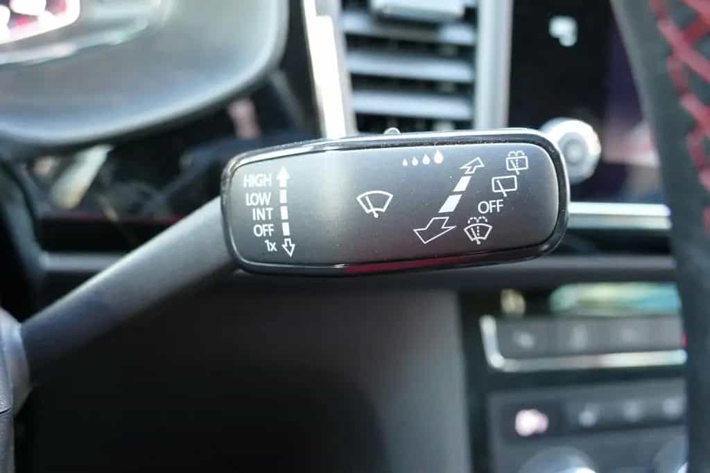Seat Ateca 2.0 TSI FR 4Drive LED Sitzheizung Kamera 12/2019-photo-14