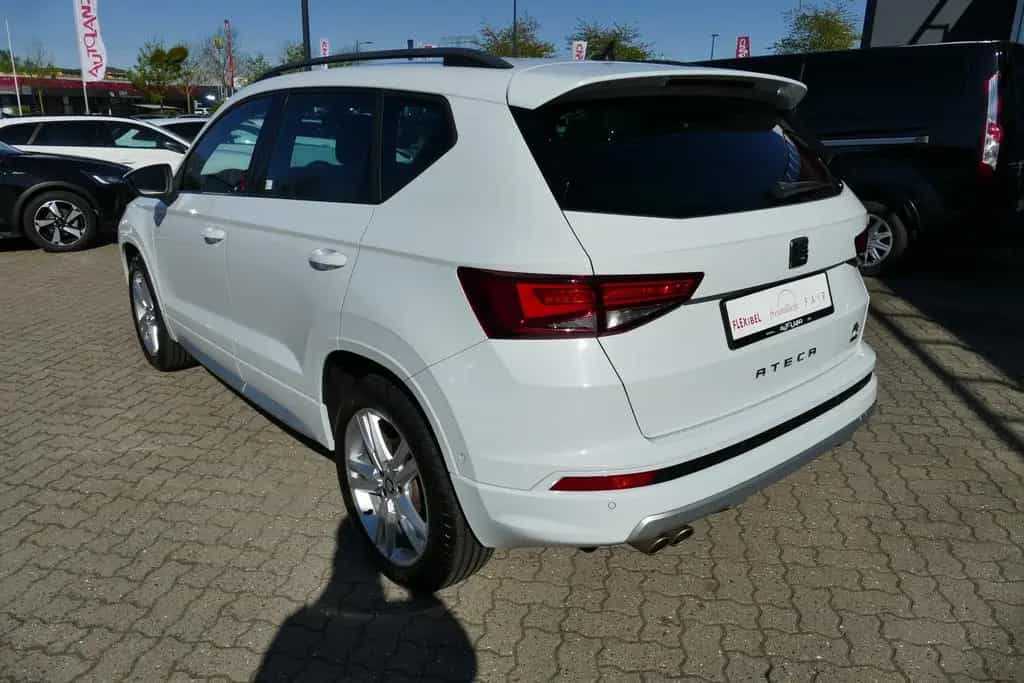 Seat Ateca 2.0 TSI FR 4Drive LED Sitzheizung Kamera 12/2019-photo-2