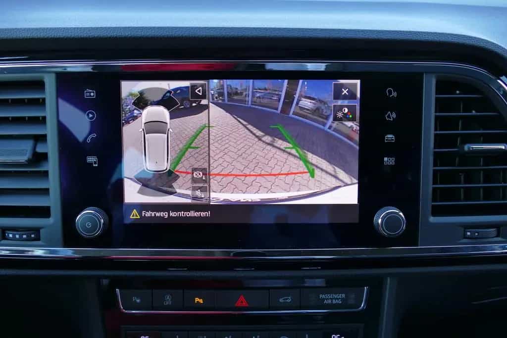 Seat Ateca 2.0 TSI FR 4Drive LED Sitzheizung Kamera 12/2019-photo-24