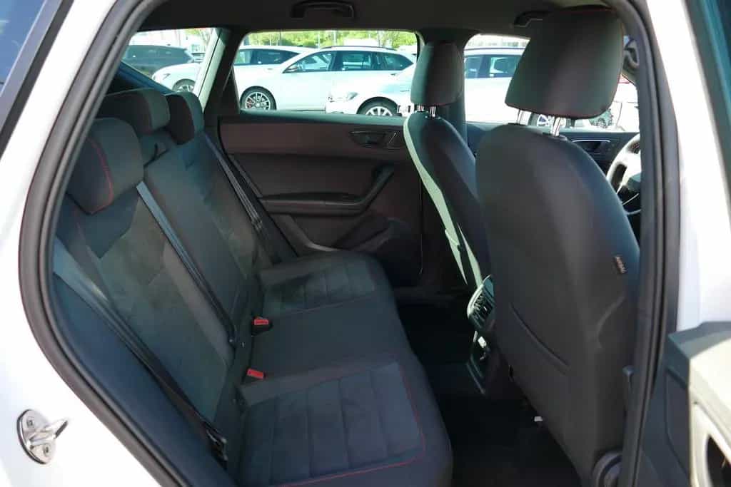 Seat Ateca 2.0 TSI FR 4Drive LED Sitzheizung Kamera 12/2019-photo-29