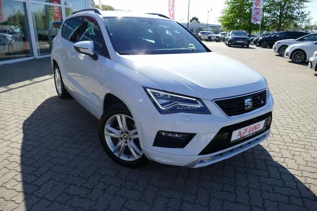 Seat Ateca 2.0 TSI FR 4Drive LED Sitzheizung Kamera 12/2019-photo-5