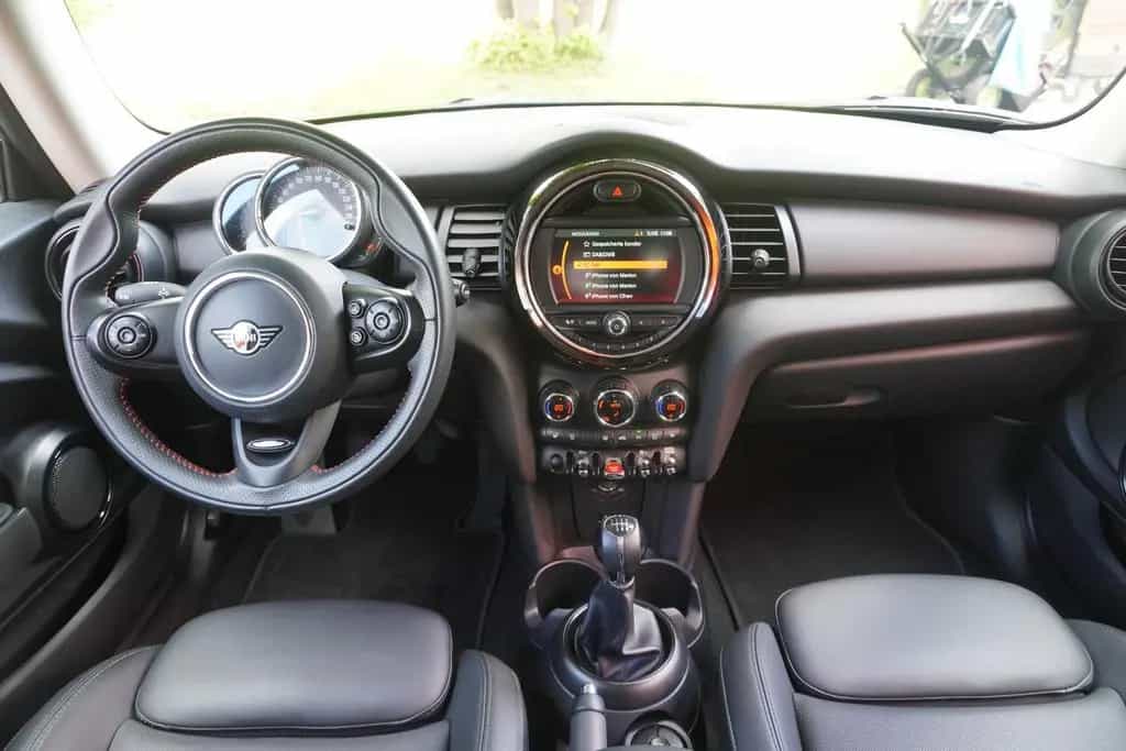 MINI ONE Mini 1.5 One LED Sportsitze PDC USB Bluetooth 04/2021-photo-13