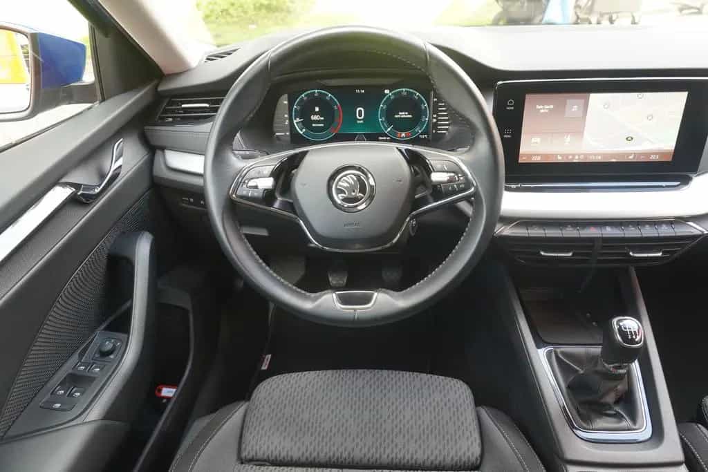 Skoda Octavia Combi 1.5 TSI Clever Navi 4x Sitzheizung 11/2021-photo-15