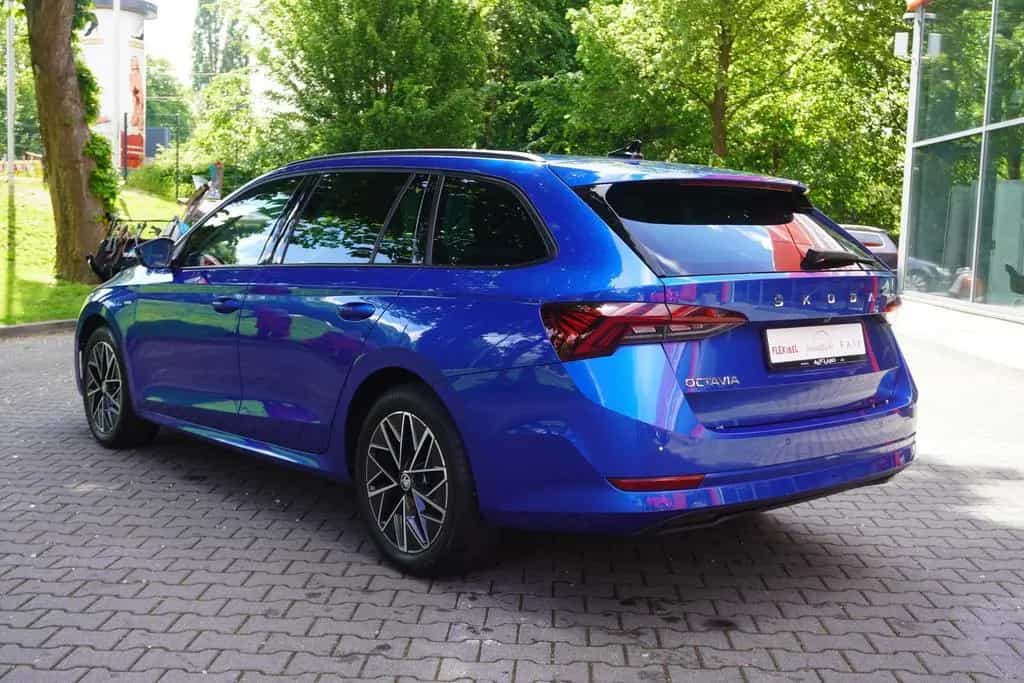 Skoda Octavia Combi 1.5 TSI Clever Navi 4x Sitzheizung 11/2021-photo-7