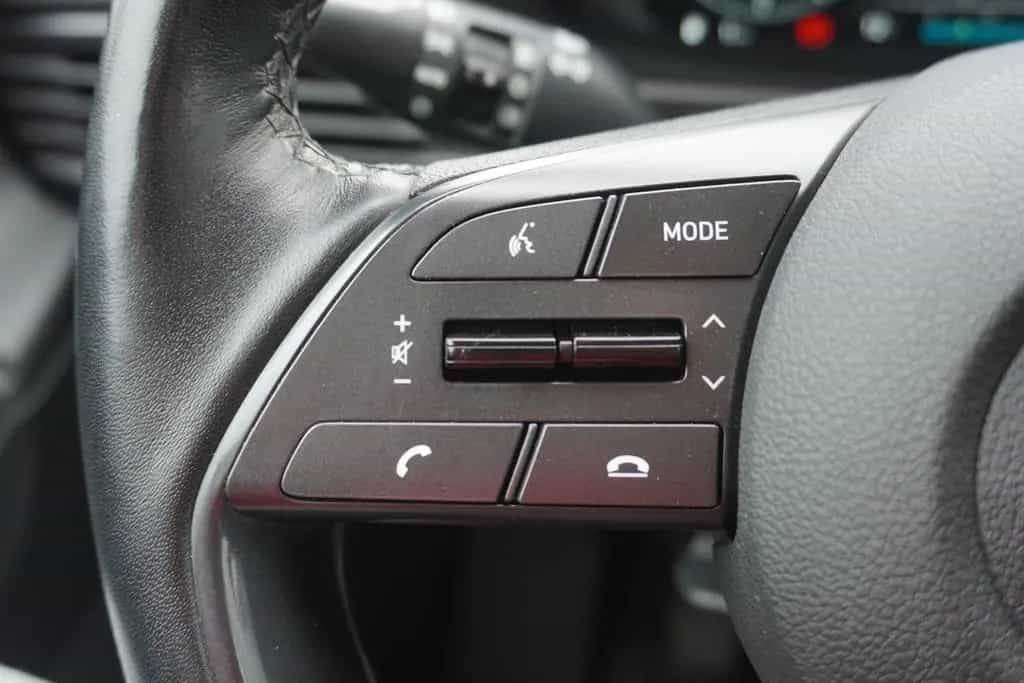 Hyundai i20 1.0 Prime Mild-Hybrid LED Navi Bose Kamera 03/2021-photo-19