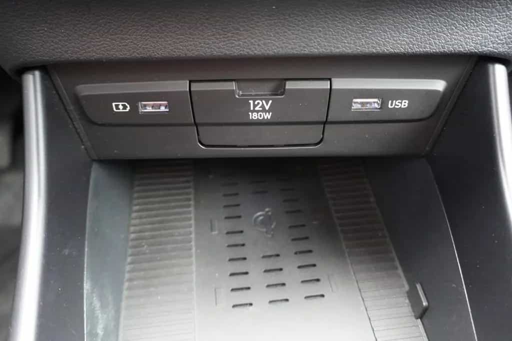 Hyundai i20 1.0 Prime Mild-Hybrid LED Navi Bose Kamera 03/2021-photo-28