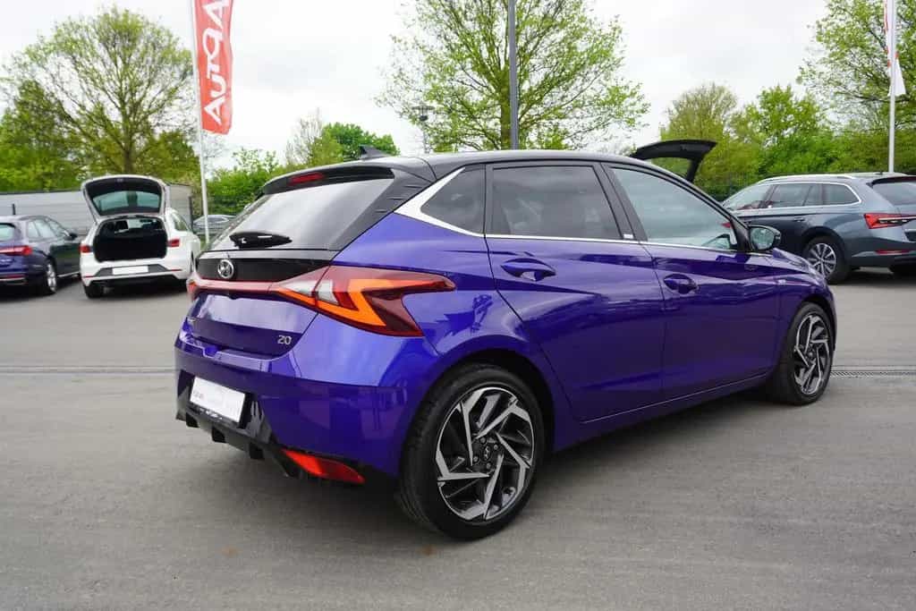 Hyundai i20 1.0 Prime Mild-Hybrid LED Navi Bose Kamera 03/2021-photo-4