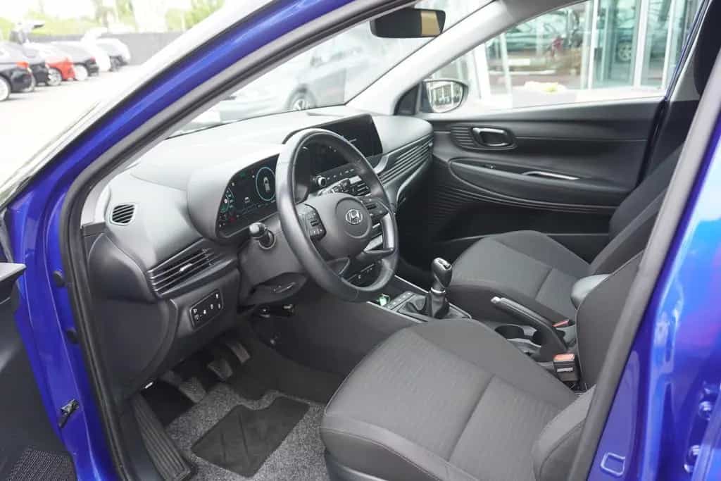 Hyundai i20 1.0 Prime Mild-Hybrid LED Navi Bose Kamera 03/2021-photo-9