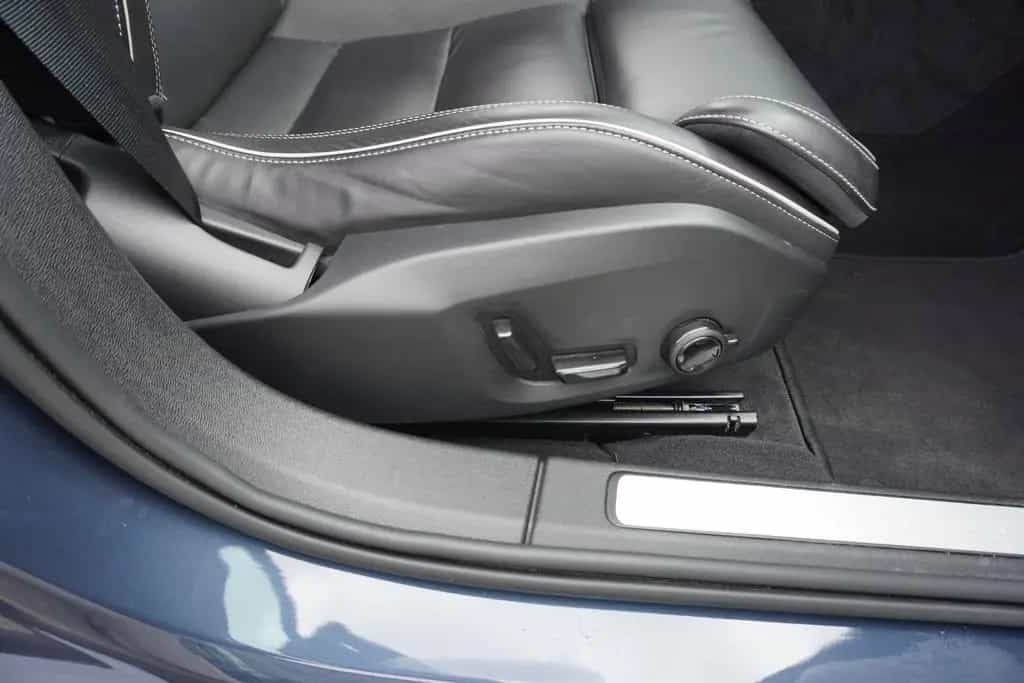 Volvo V60 Kombi 2.0 B4 M-Hybrid LED Virtual Cockpit Na 12/2022-photo-13
