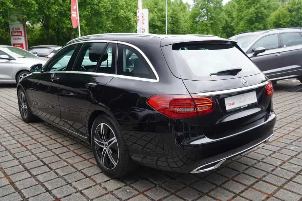 Mercedes-Benz C 180 C180 T Avantgarde LED Navi Teilleder Kamera 05/2020-photo-6